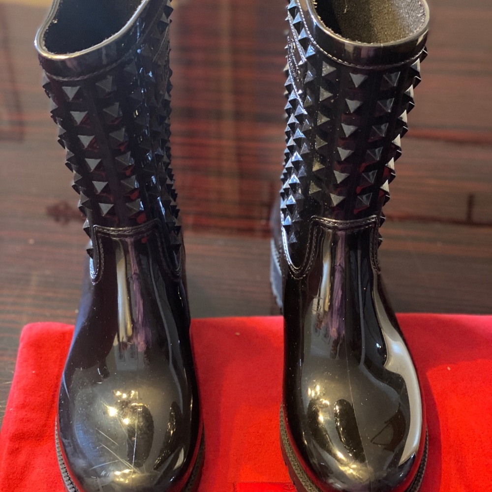 Valentino Garavani Rainboots SOLD ON ANOTHER SITE - Picture 4 of 7